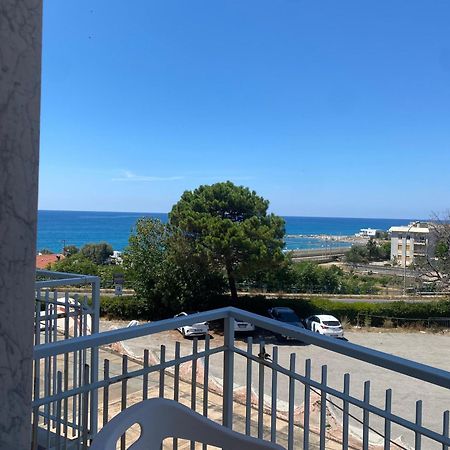 Al Torrione Bed & Breakfast Campora San Giovanni Dış mekan fotoğraf